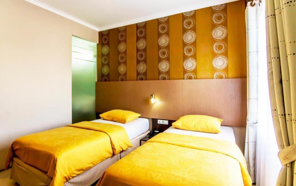 Andelir Hotel Bandung Buitenkant foto