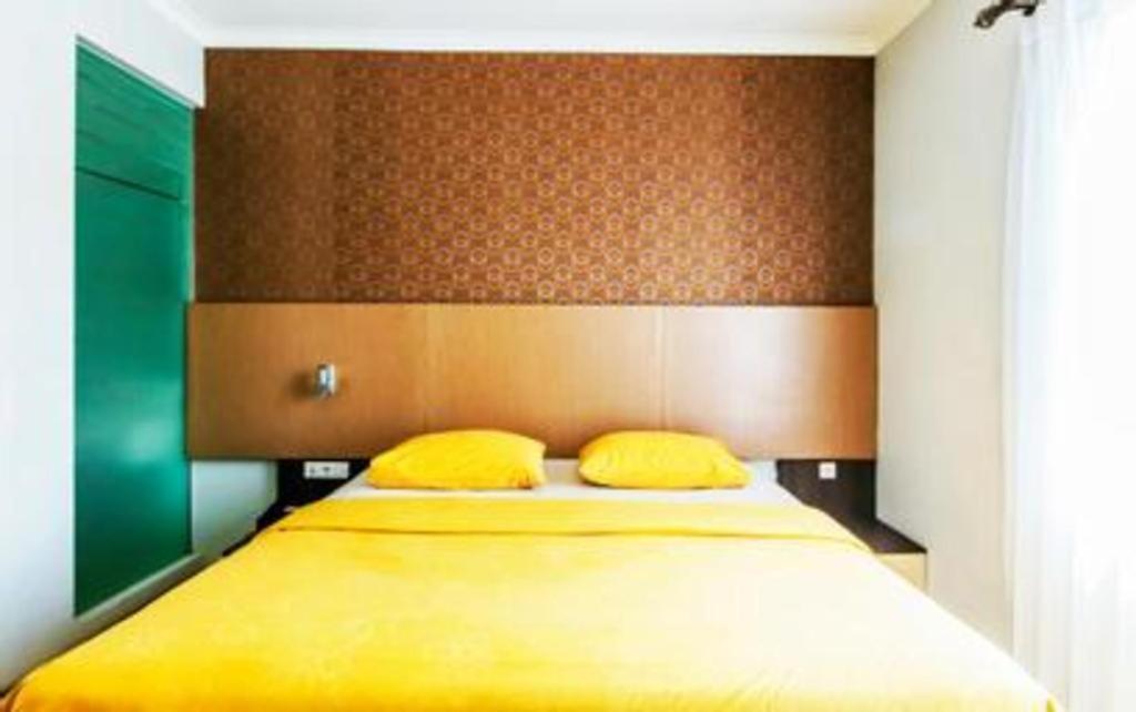 Andelir Hotel Bandung Buitenkant foto