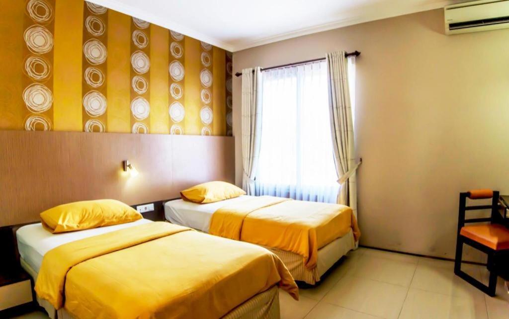Andelir Hotel Bandung Buitenkant foto