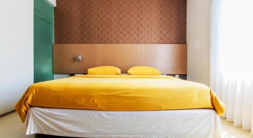 Andelir Hotel Bandung Buitenkant foto