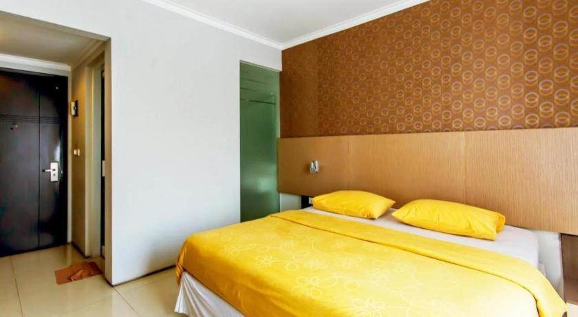 Andelir Hotel Bandung Buitenkant foto