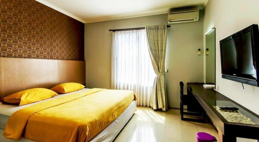 Andelir Hotel Bandung Buitenkant foto